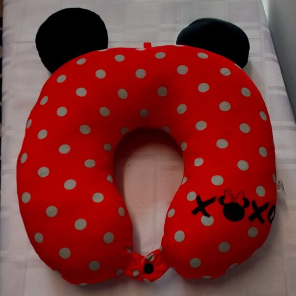 Disney Minnie Mouse Red Travel Pillow - Picture 1 of 3